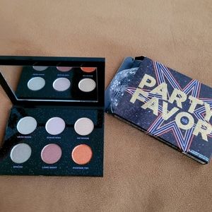 Urban Decay Party Favor Eyeshadow Palette